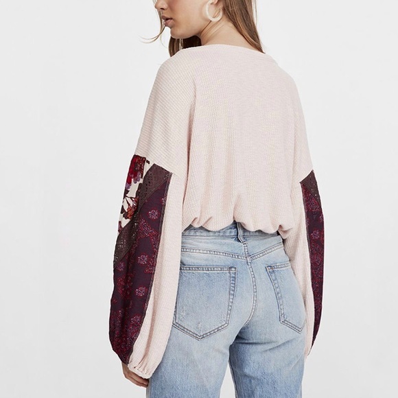Free People Casual Long Balloon Sleeves Clash Top Womans Small Rose Petal Combo - Picture 2 of 10